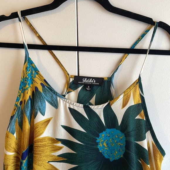 Lulus Floral Dress Small - Picture 2 of 3